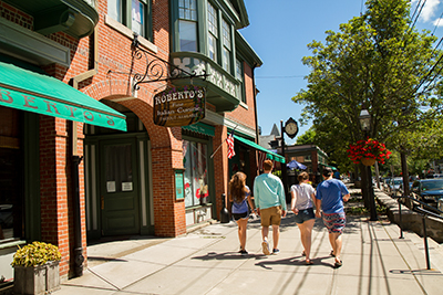 image of visitors exploring scenic downtown Bristol RI