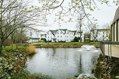 Beautiful RWU campus with pond and fountain