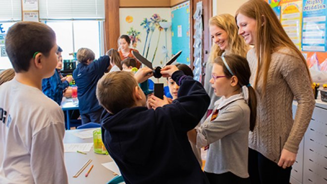 students construct small-scale wind turbine