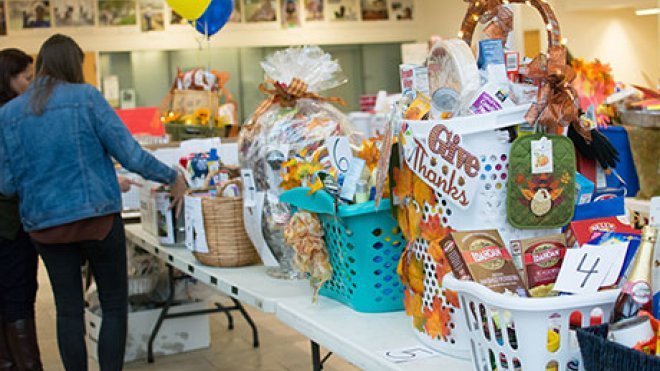 A picture of a basket.