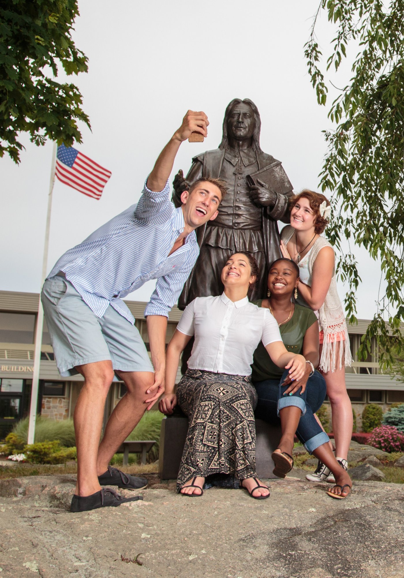 Students by the Roger Statue.