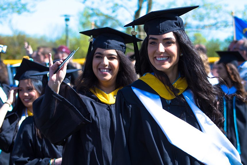 image of smiling members of Class of 2019